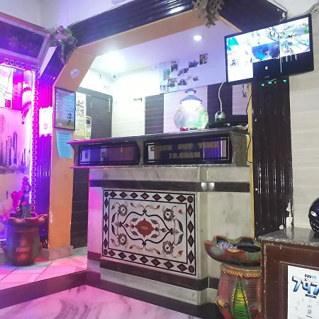 Hotel Aashiyana Agra  Dış mekan fotoğraf