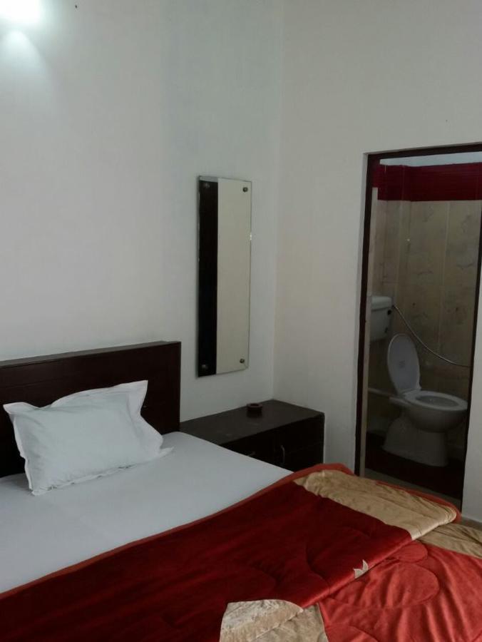 Hotel Aashiyana Agra  Dış mekan fotoğraf
