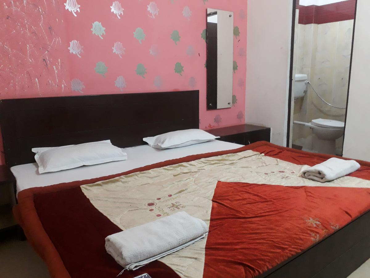 Hotel Aashiyana Agra  Dış mekan fotoğraf